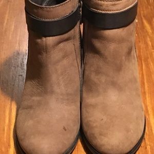 Franco Sarto Anckle Boots Tan 7.5